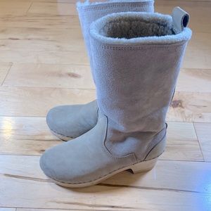 Sz. 40 Sven Shearling Lined 2in heel Clog Boots